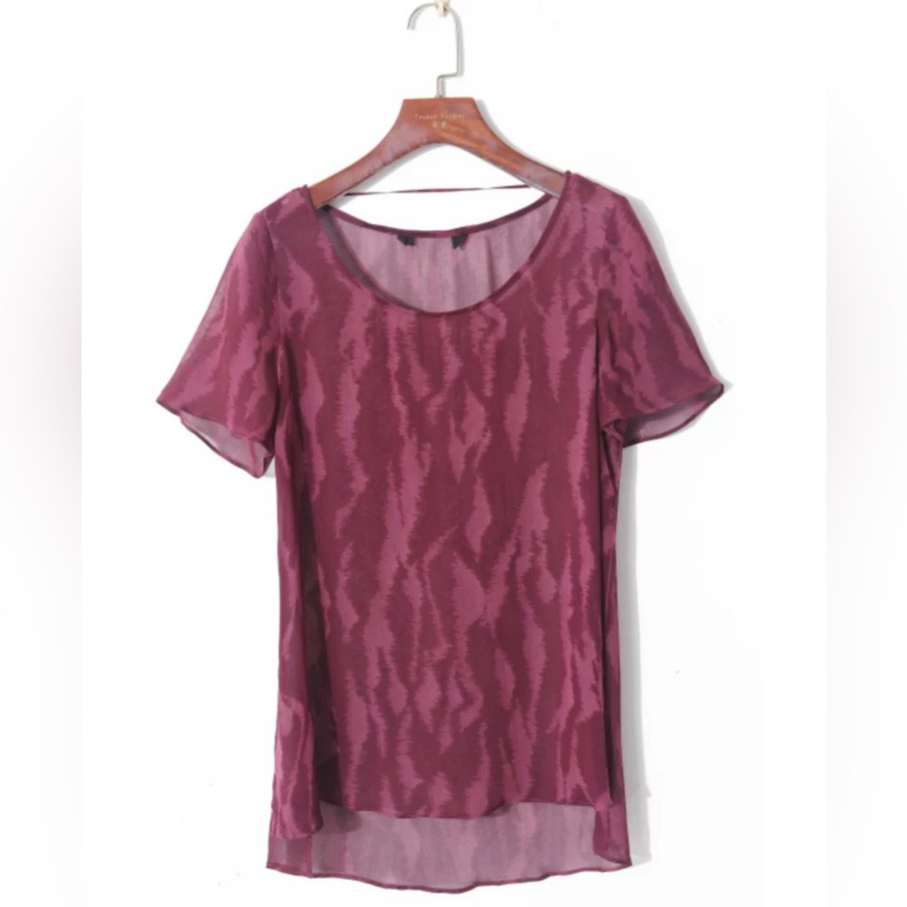 Women’s dressy top size 16